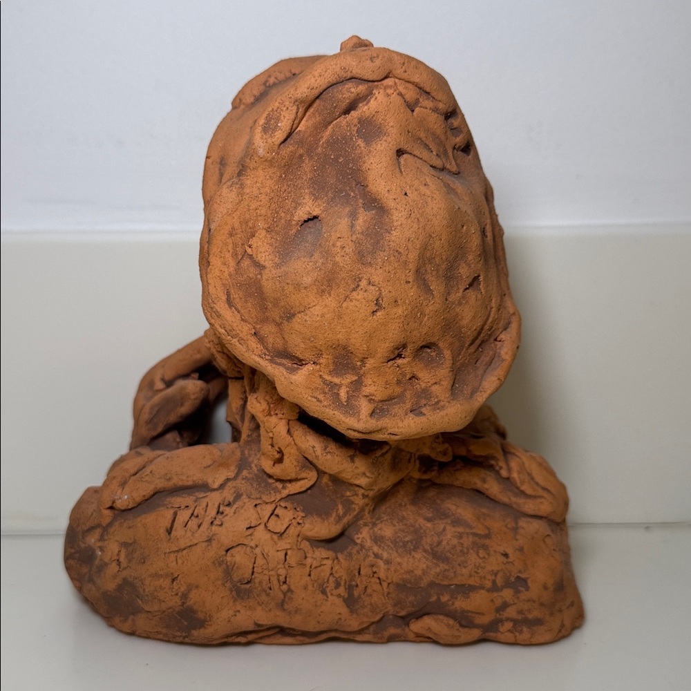 Vintage Expressive Rustic Terracotta Sculpture ‘The Sea Officer’ by Bill Hoskins - Picture 3 of 7